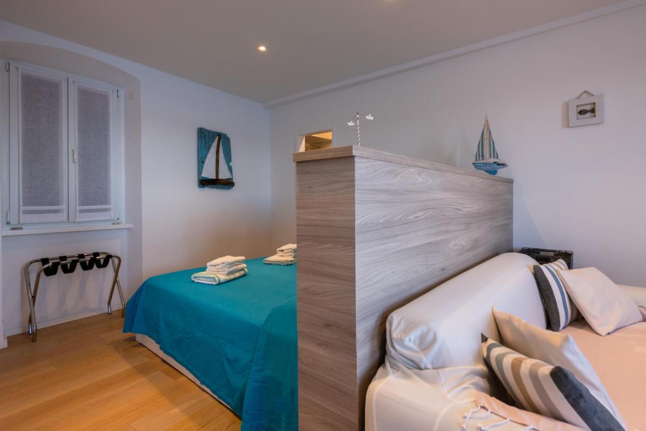 Appartement Blue Sea View à Rovinj Extérieur photo